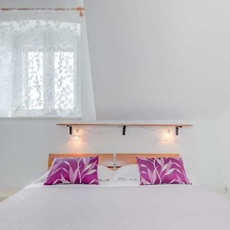 Apartments Obala Бол Экстерьер фото