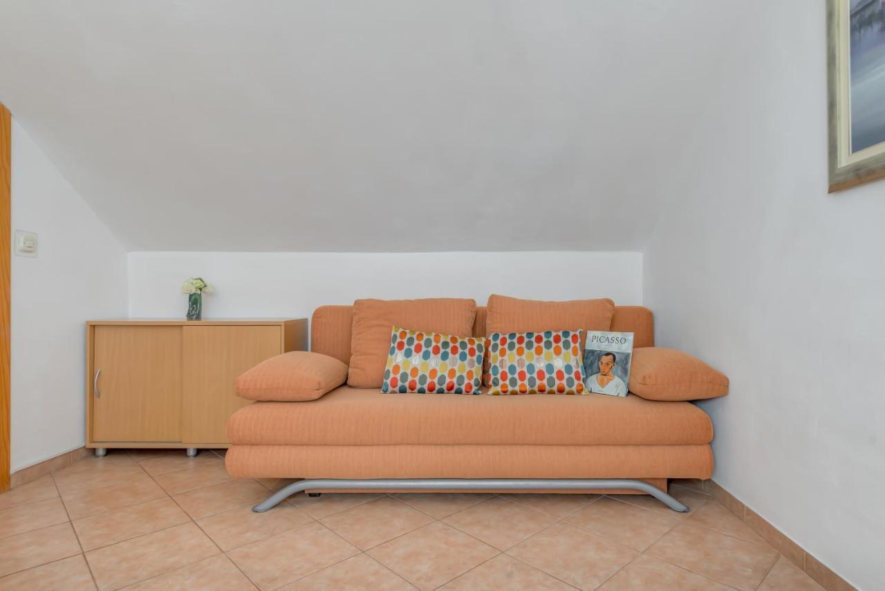 Apartments Obala Бол Экстерьер фото